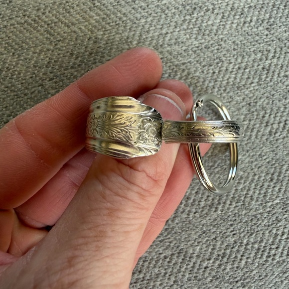 Silverware Heart Keychain - Picture 6 of 7